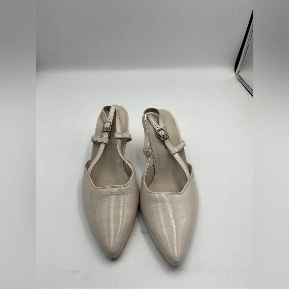 Elegant Cream Slingback Women's Shoes
